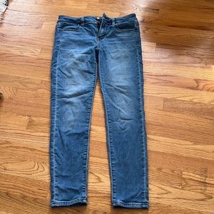 American Eagle skinny jeans size 4
